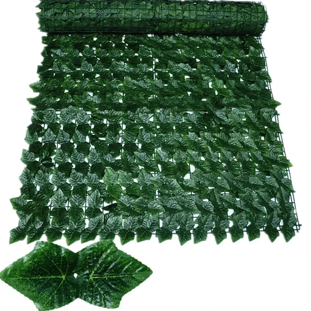 Green Ivy Privacy Screen